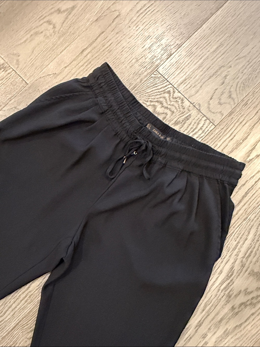 EUC Zara Black Drawstring Pants